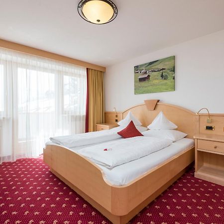 Hotel Schönblick Meransen Zimmer foto